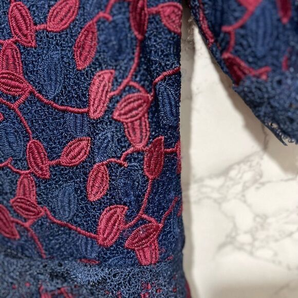 Shani Off-the-Shoulder Lace Dress - Picture 8 of 10